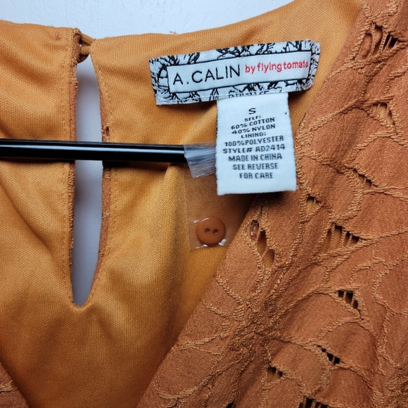 Flying Tomato Floral Eyelet Mini Dress | Elegant Dress | Size Small - Picture 4 of 7